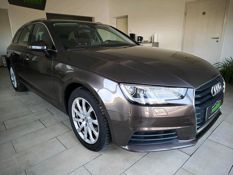 Gebraucht Audi A4 150 PS (110 kW) 2016 Braun Kombi