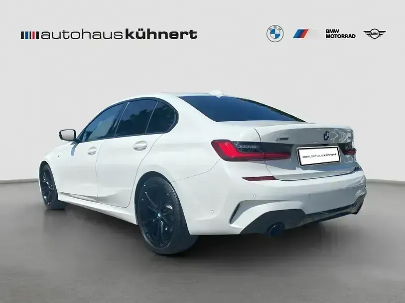Gebraucht BMW 320 M Sport 184 PS (135 kW) 2021 Weiß Limousine