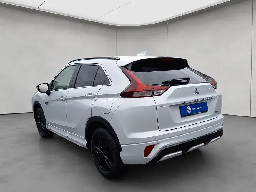 Gebraucht Mitsubishi Eclipse Cross Select 188 PS (138 kW) 2022 Titanweiß premiummetallic SUV