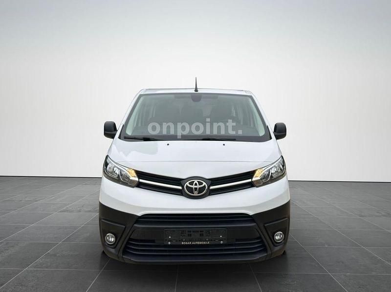 Gebraucht Toyota Proace 144 PS (105 kW) 2023 Weiß Van / Kleinbus