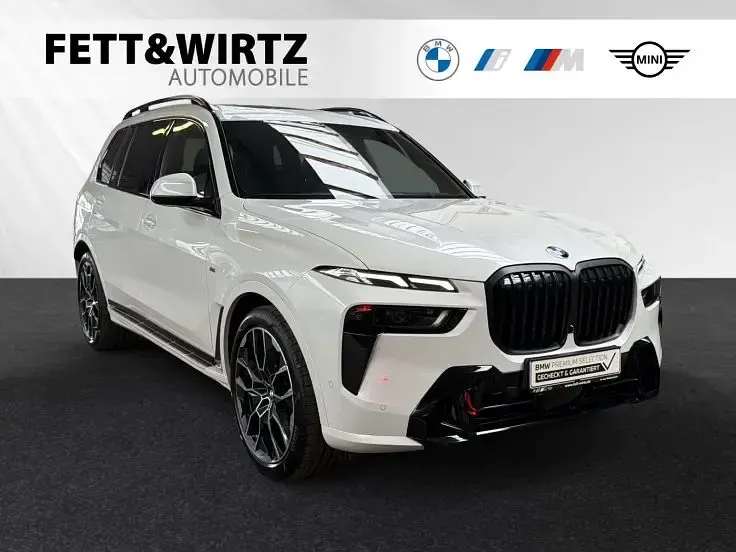 Gebraucht BMW X7 M Sport 381 PS (280 kW) 2025 SUV