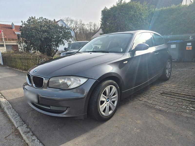 Gebraucht BMW 118 143 PS (105 kW) 2008 Grau Kleinwagen