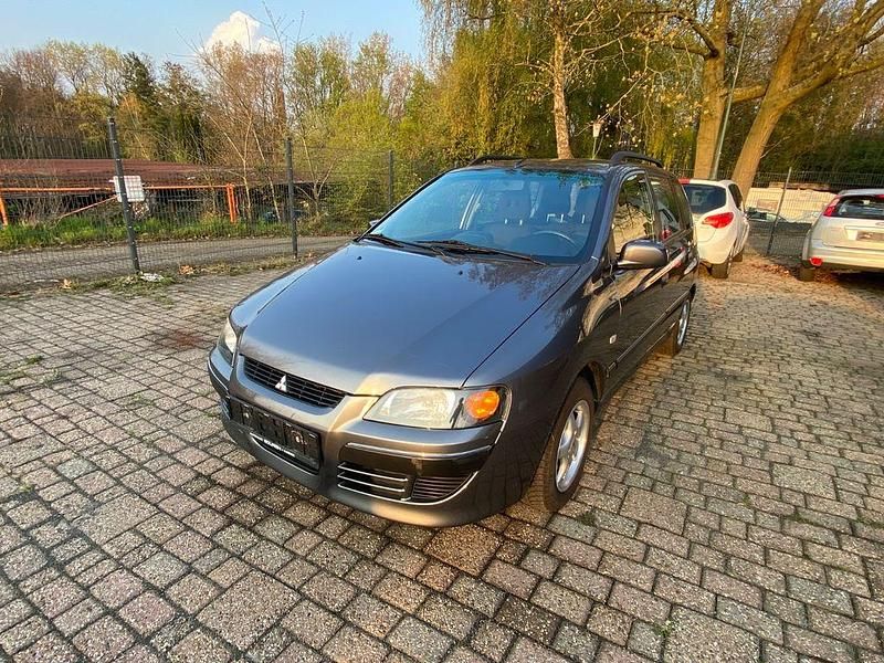 Gebraucht Mitsubishi Space Star 98 PS (72 kW) 2005 Grau Van / Kleinbus