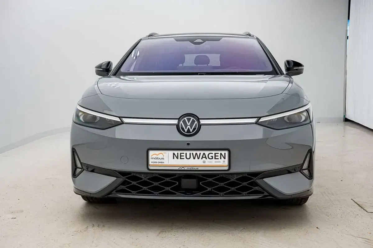 Gebraucht VW ID.7 GTX 250 kW (340 PS) 2026 Grau Kombi