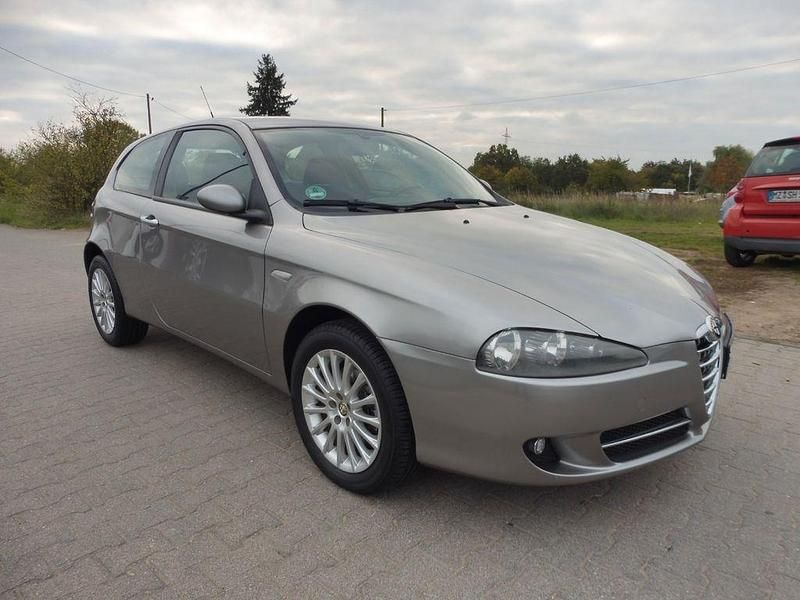 Gebraucht Alfa Romeo 147 Progression 120 PS (88 kW) 2010 Kleinwagen