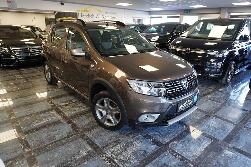 Gebraucht Dacia Sandero Prestige 90 PS (66 kW) 2019 Braun Limousine