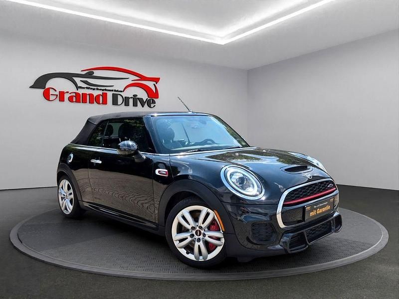 Schwarz Gebraucht 2019 Mini John Cooper Works Cabriolet Cabrio | 18.990 € - Bild 1/4