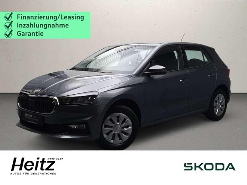 Graphitegrau metallic Neu 2025 Skoda Fabia Essence Kleinwagen | 18.390 € (Fairer Preis) - Bild 1/4
