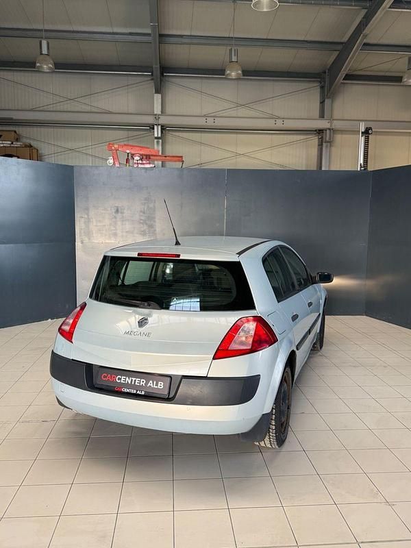 Gebraucht Renault Mégane II Expression 82 PS (60 kW) 2003 Grau Limousine