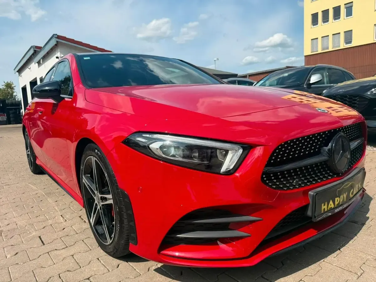 Gebraucht Mercedes A250 AMG line 224 PS (164 kW) 2018 Rot Limousine