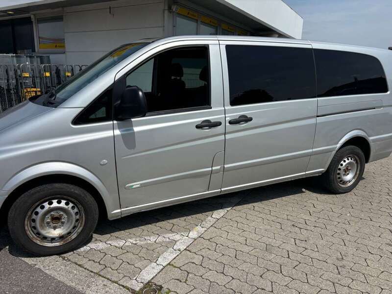 Brillantsilber metallic Gebraucht 2007 Mercedes Vito Van / Kleinbus | 5.850 € (Guter Preis) - Bild 1/4