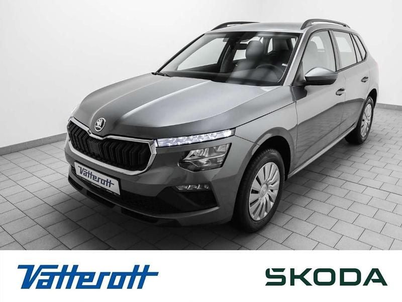 Graphitegrau Gebraucht 2025 Skoda Kamiq Essence SUV | 22.820 € (Fairer Preis) - Bild 1/4