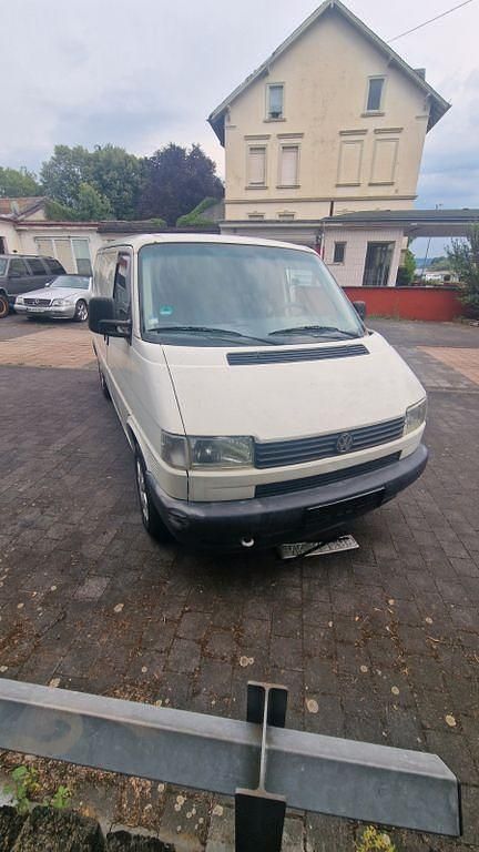 Weiß Gebraucht 2002 VW T4 Van | 2.000 € (Superpreis) - Bild 1/4