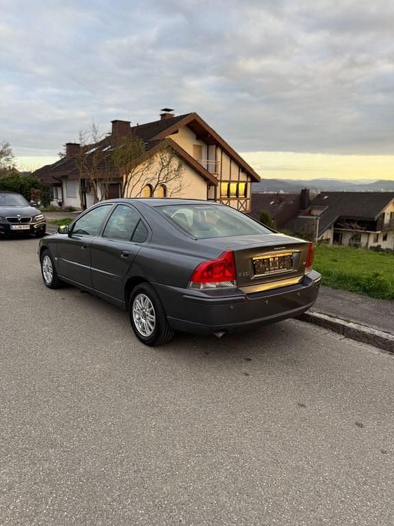 Gebraucht Volvo S60 170 PS (125 kW) 2005 Grau Limousine