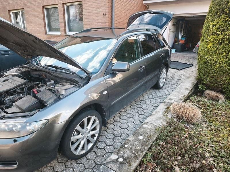 Gebraucht Mazda 6 Inclusive 166 PS (122 kW) 2006 Schwarz Kombi