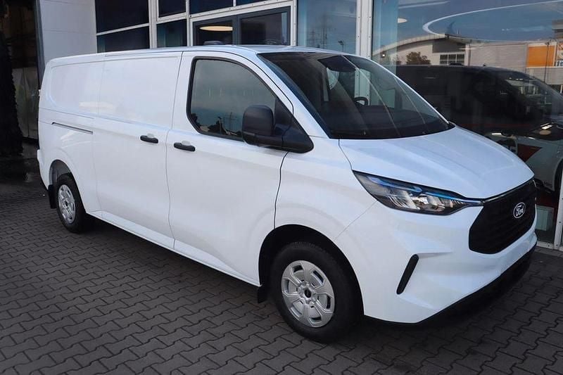 Neu Ford Transit Custom Trend 136 PS (100 kW) 2025 Weiß Van / Kleinbus