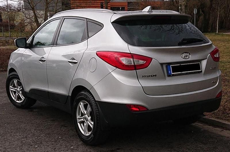 Gebraucht Hyundai ix35 Style 166 PS (122 kW) 2014 Silber SUV