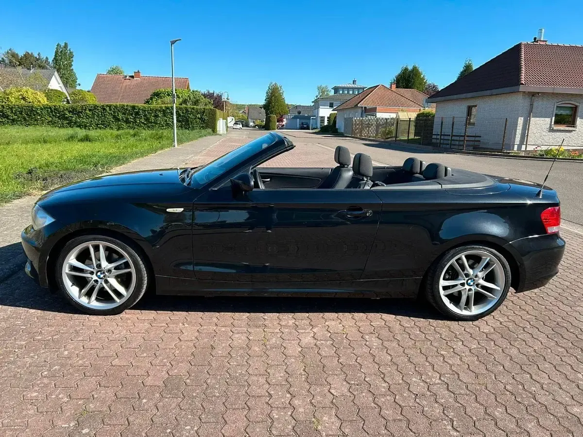 Gebraucht BMW 120 Cabriolet Performance 170 PS (125 kW) 2008 Schwarz Cabrio