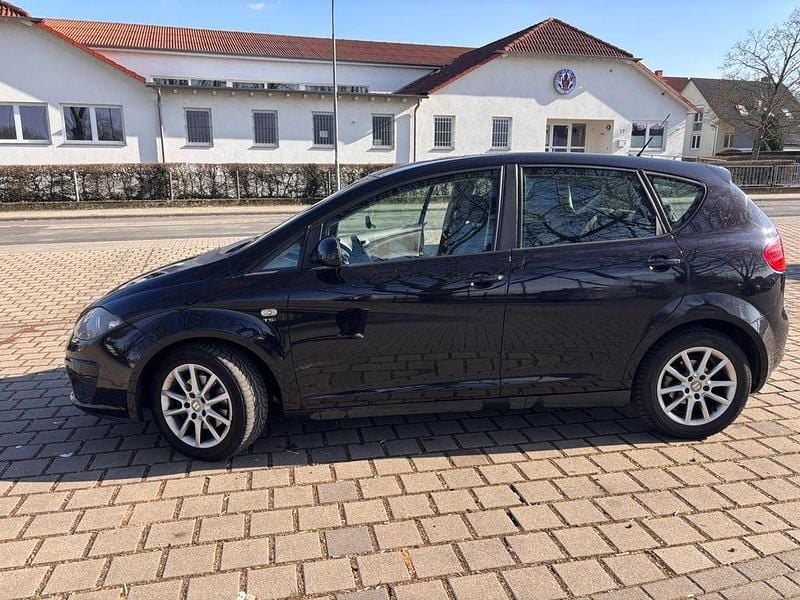 Gebraucht Seat Altea Ecomotive 105 PS (77 kW) 2011 Schwarz Limousine