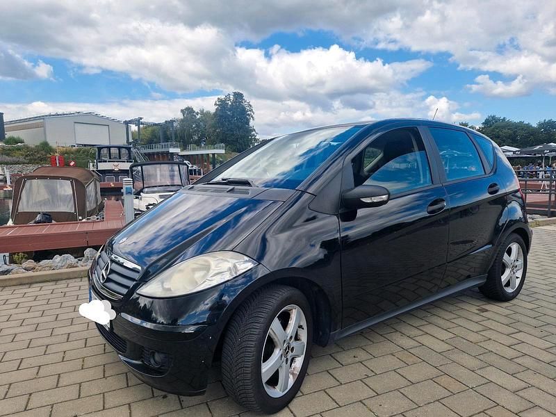 Schwarz Gebraucht 2007 Mercedes A150 Limousine | 3.500 € (Etwas zu teuer) - Bild 1/4
