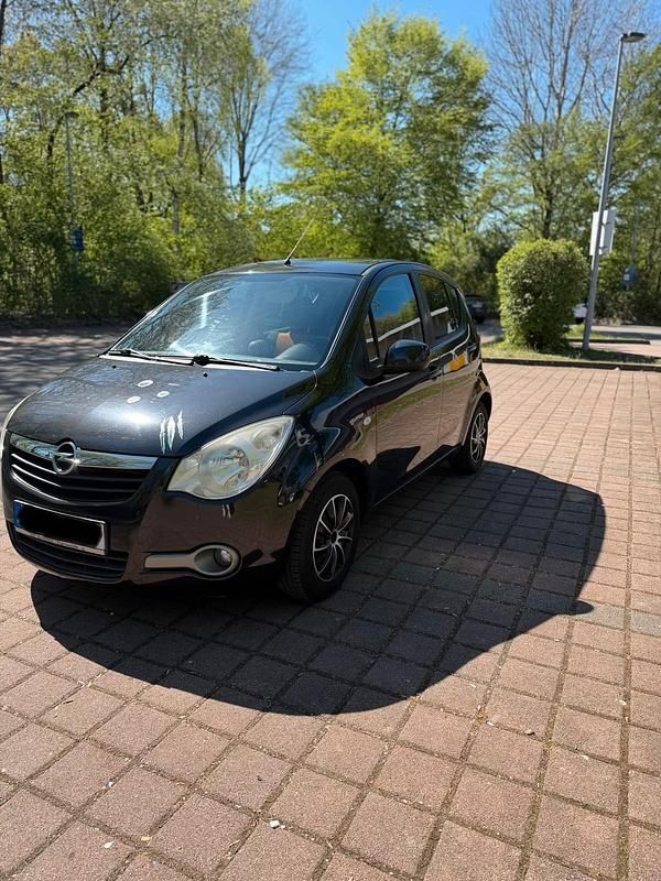 Gebraucht Opel Agila 65 PS (47 kW) 2010 Schwarz Kleinwagen