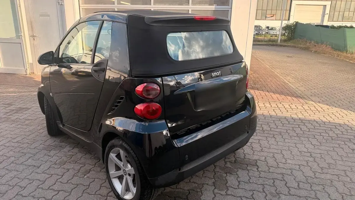 Gebraucht Smart ForTwo Cabrio 71 PS (52 kW) 2007 Schwarz Cabrio