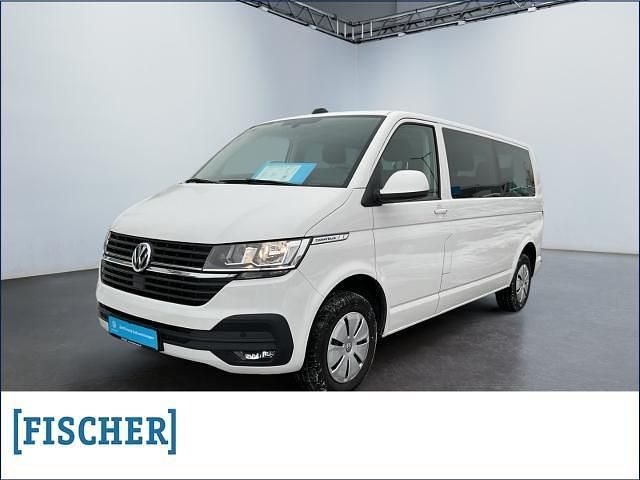 Gebraucht VW Caravelle Trendline 150 PS (110 kW) 2024 Candyweiss Van / Kleinbus