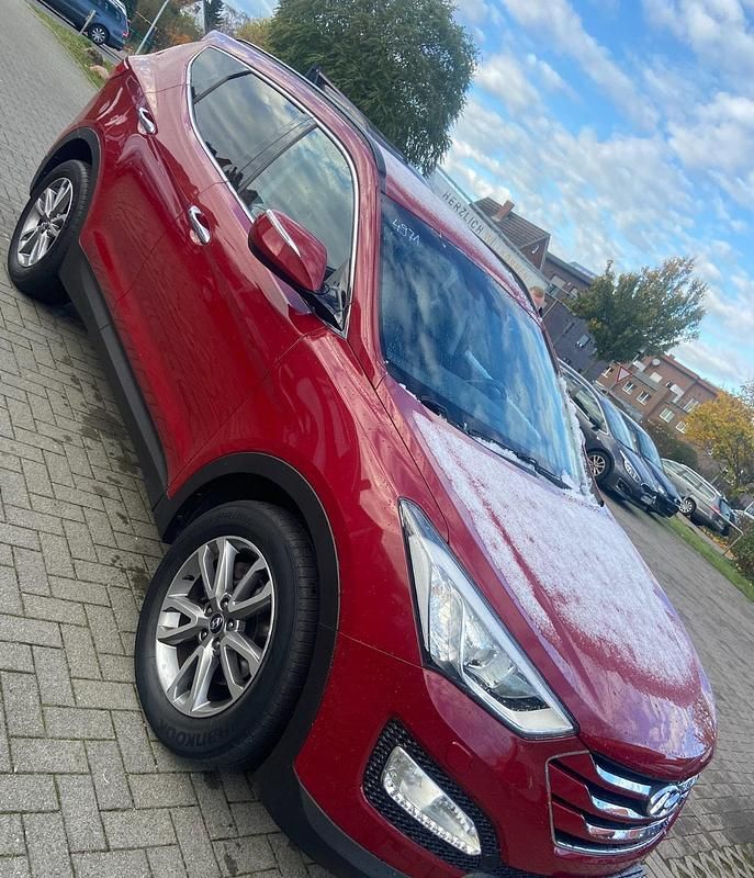 Rot Gebraucht 2013 Hyundai Santa Fe SUV | 15.500 € (Fairer Preis) - Bild 1/4