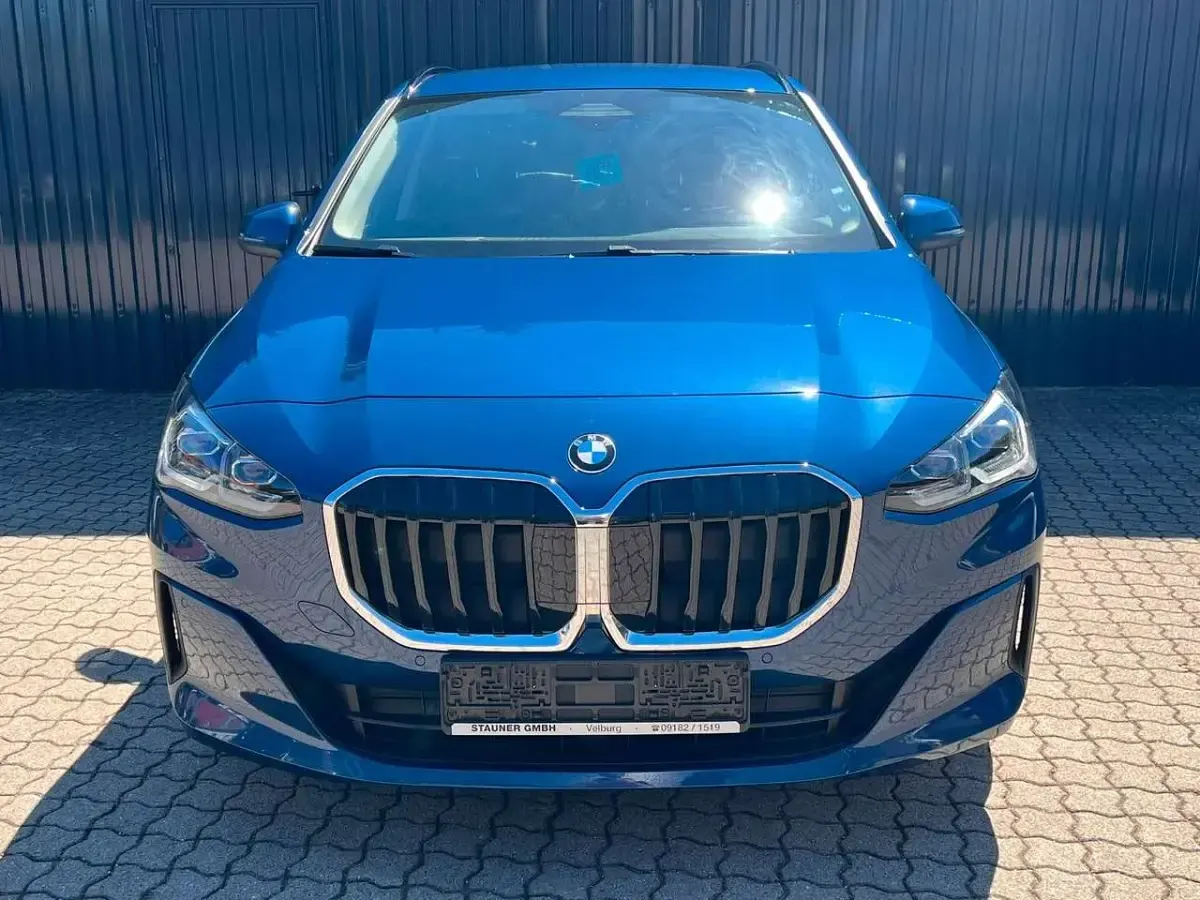 Gebraucht BMW 218 136 PS (100 kW) 2025 Phytonicblaumetallic Coupé