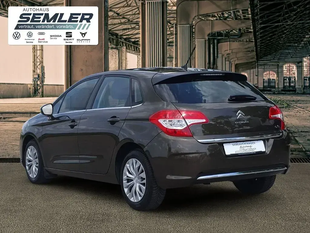 Gebraucht Citroën C4 PureTech 131 PS (96 kW) 2014 Braun Limousine
