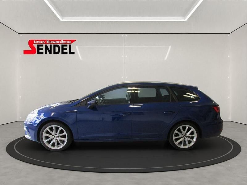 "mystery" blau Gebraucht 2017 Seat Leon ST FR Kombi | 13.999 € (Etwas zu teuer) - Bild 1/4