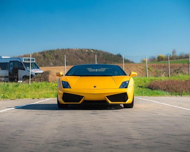 Usata Lamborghini Gallardo 560 CV (411 kW) 2012 Giallo