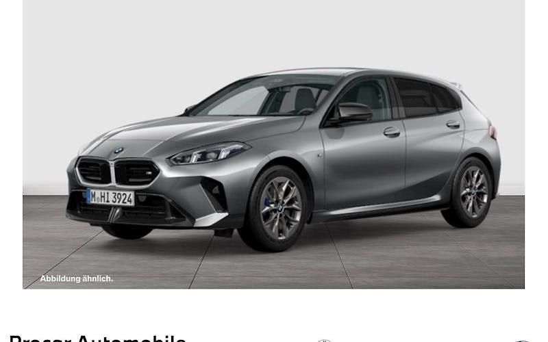 Grau Gebraucht 2024 BMW M135 Performance Kleinwagen | 45.900 € - Bild 1/4