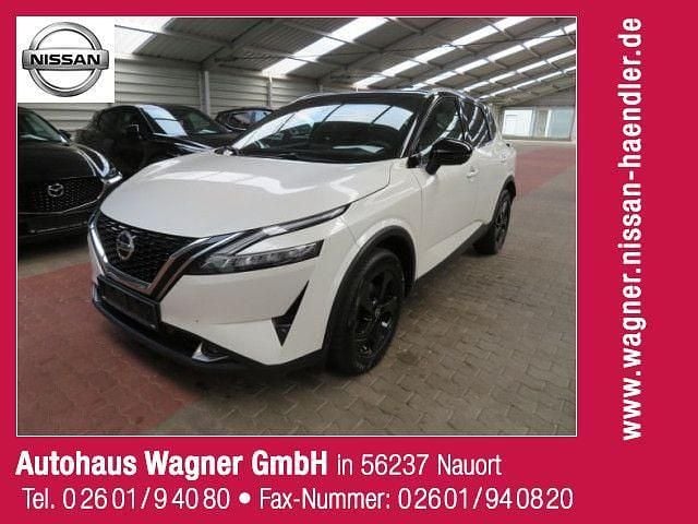 Weiß Gebraucht 2021 Nissan Qashqai Tekna+ SUV | 24.900 € (Fairer Preis) - Bild 1/4