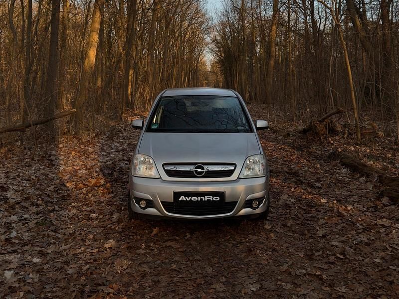 Gebraucht Opel Meriva 105 PS (77 kW) 2007 Silber Van / Kleinbus