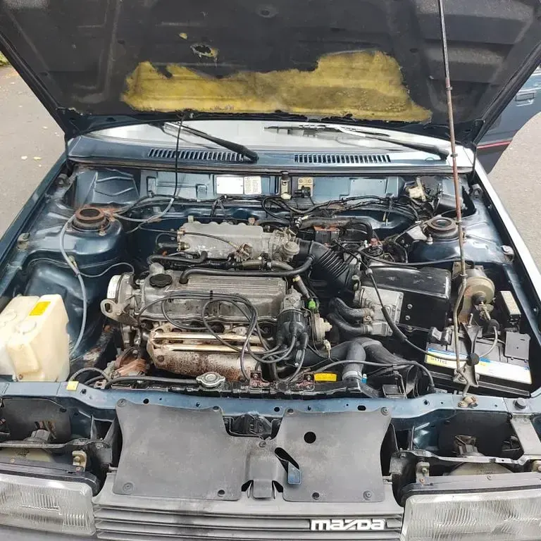 Gebraucht Mazda 626 120 PS (88 kW) 1986 Blau Limousine