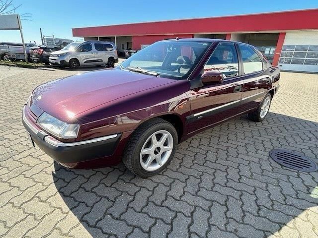Rot Gebraucht 1994 Citroën Xantia Limousine | 5.000 € - Bild 1/4