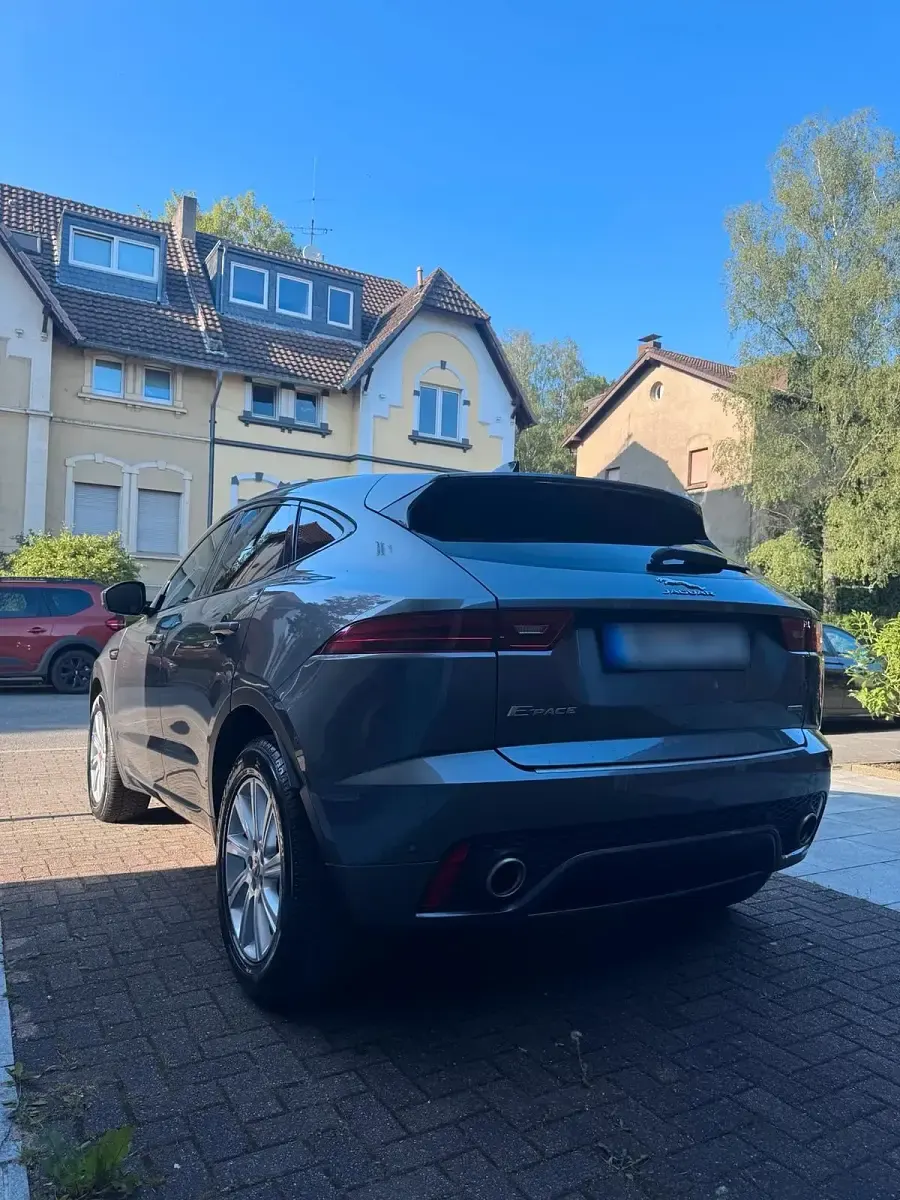 Gebraucht Jaguar E-Pace R-Dynamic 180 PS (132 kW) 2020 SUV
