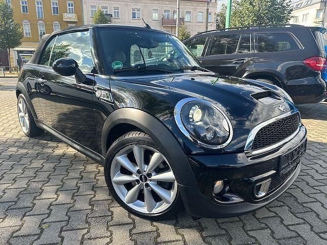 Gebraucht Mini Cooper S Cabriolet 184 PS (135 kW) 2011 Schwarz Cabrio