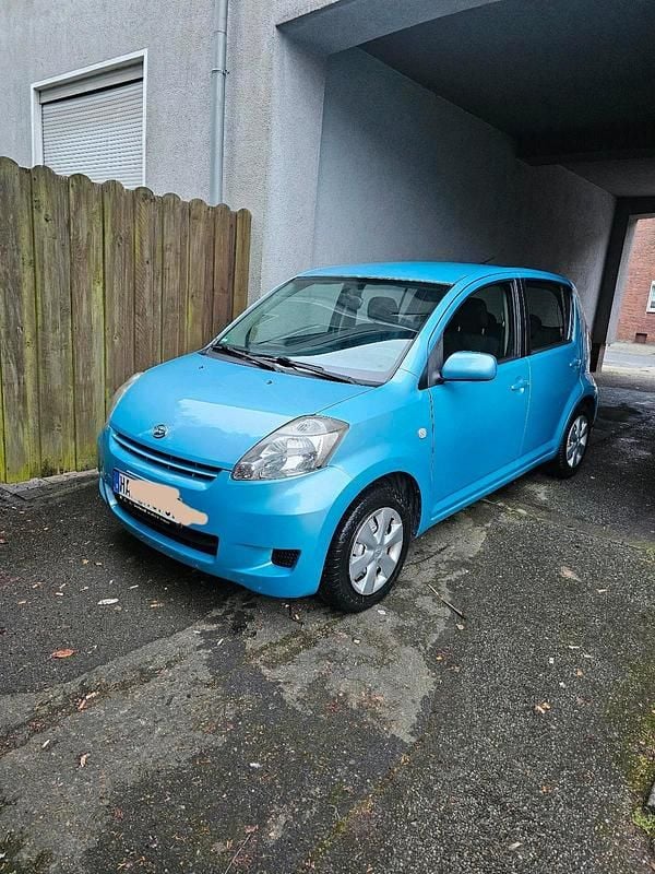 Gebraucht Daihatsu Sirion 69 PS (50 kW) 2007 Blau Kleinwagen