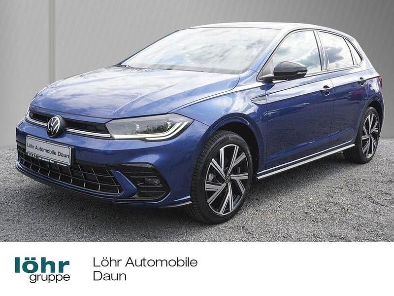 Reef blue metallic Gebraucht 2024 VW Polo R-line Limousine | 25.480 € (Etwas zu teuer) - Bild 1/4