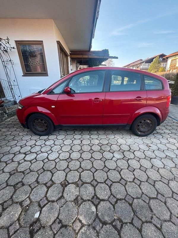Gebraucht Audi A2 75 PS (55 kW) 2003 Rot Kleinwagen