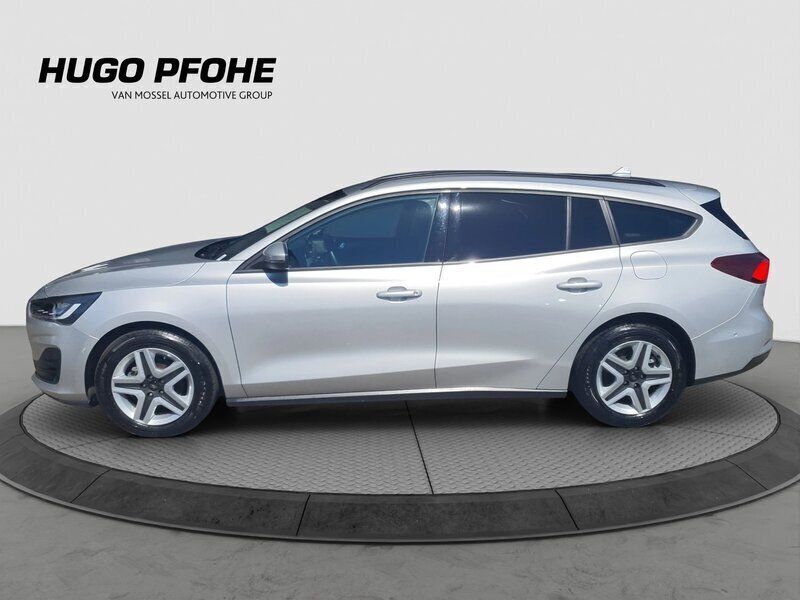 Gebraucht Ford Focus S 101 PS (74 kW) 2022 Polar silber metallic Kombi