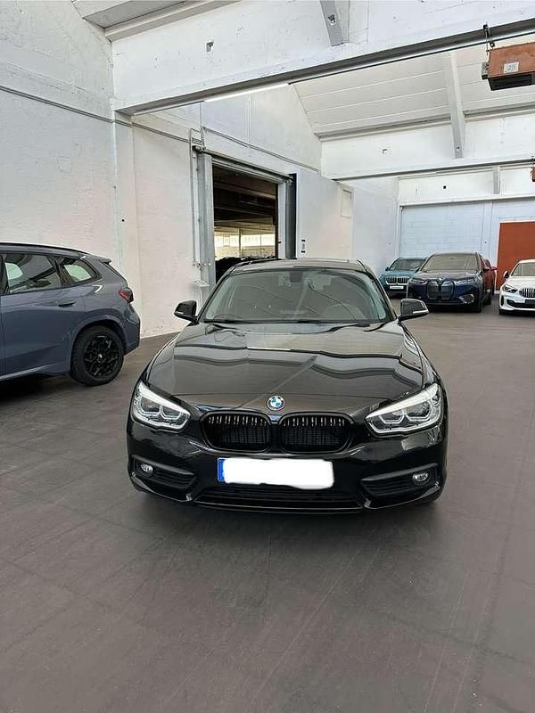 Gebraucht BMW 120 Advantage 190 PS (139 kW) 2018 Schwarz Kleinwagen