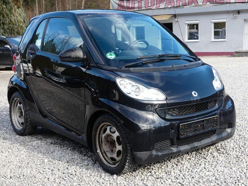 Schwarz Gebraucht 2010 Smart ForTwo Coupé Coupé | 2.990 € (Superpreis) - Bild 1/4