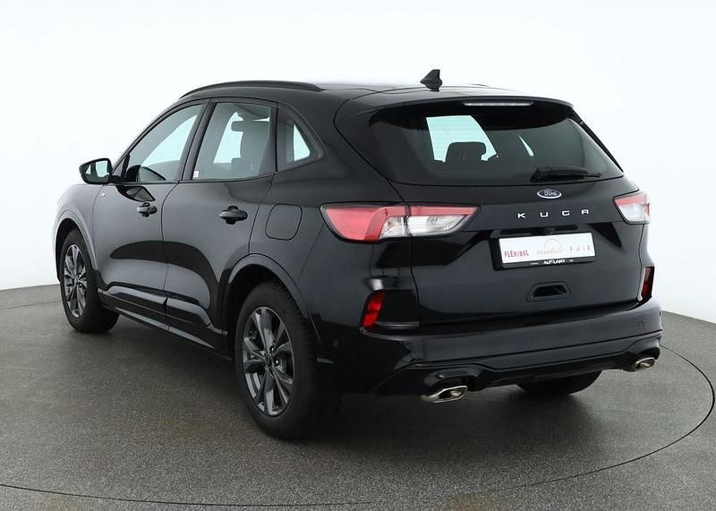 Gebraucht Ford Kuga ST-Line 150 PS (110 kW) 2023 Schwarz SUV