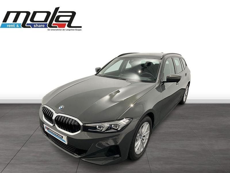 Grau Gebraucht 2023 BMW 318 Limousine | 27.701 € (Guter Preis) - Bild 1/4