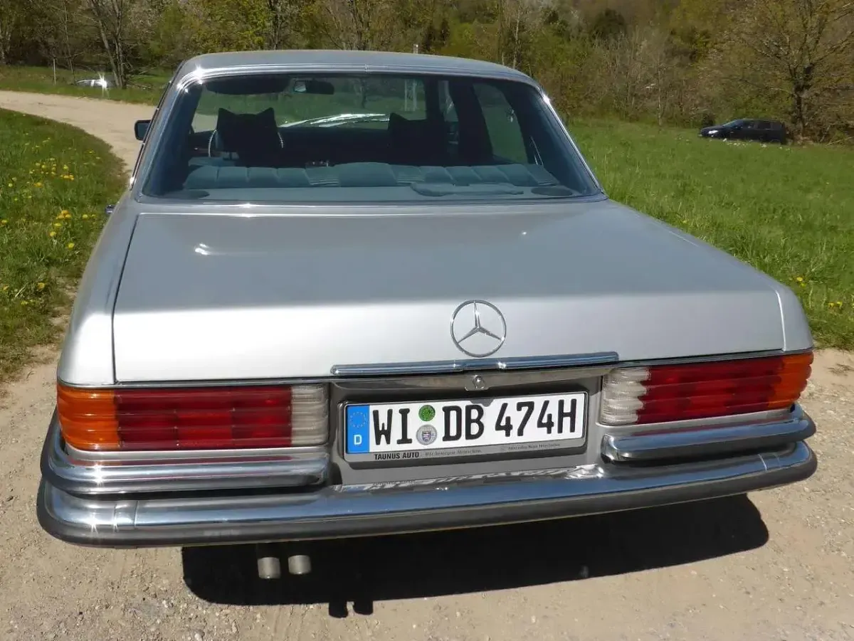 Gebraucht Mercedes 280 SE 185 PS (136 kW) 1974 Silber Limousine