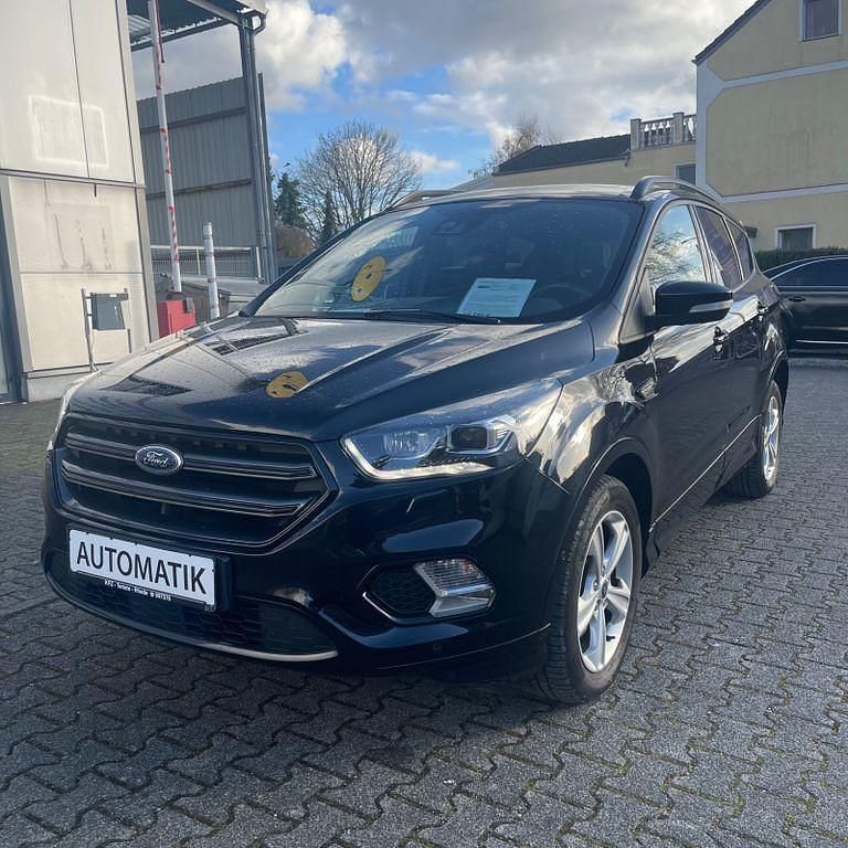 Gebraucht Ford Kuga ST-Line 230 PS (169 kW) 2019 Schwarz SUV