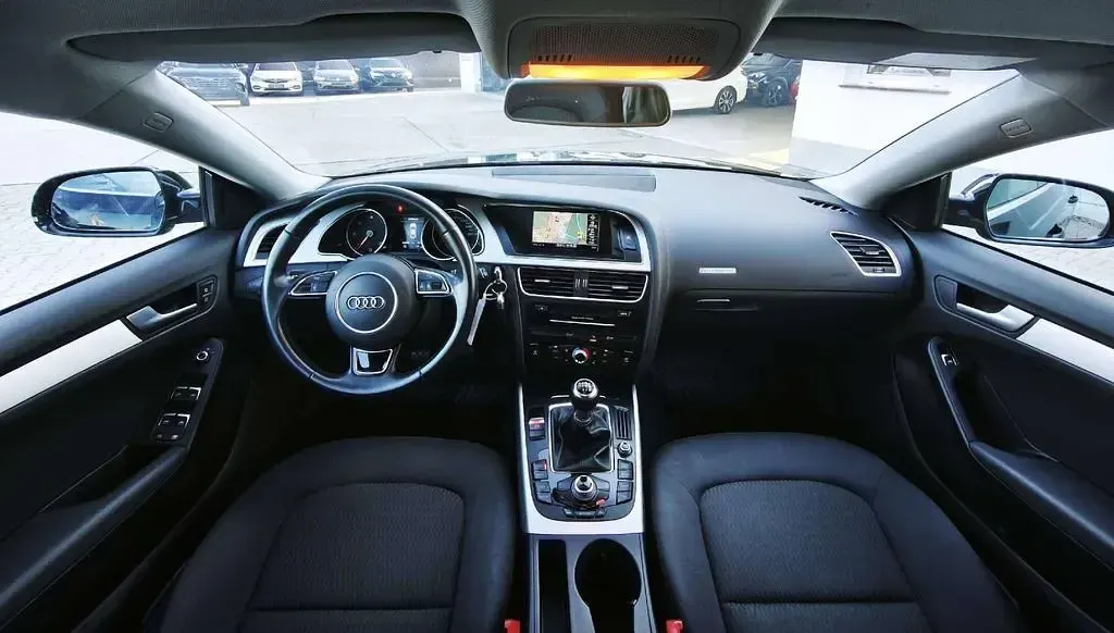 Gebraucht Audi A5 Performance 150 PS (110 kW) 2015 Blau Coupé